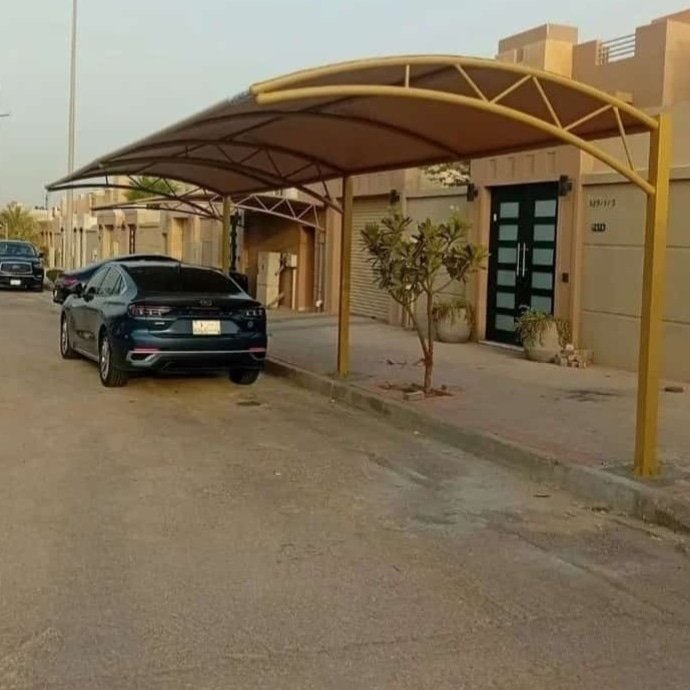 مظلات سيارات